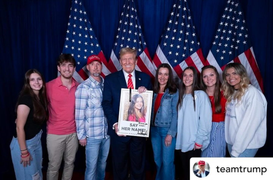 PRESIDENTE TRUMP ASSINA LEI LAKEN RILEY